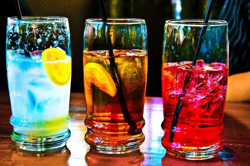 cold_drinks_by_breadloaf